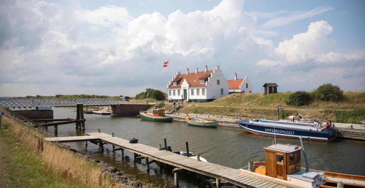 Vandkanten Hotel Logstor Bagian luar foto