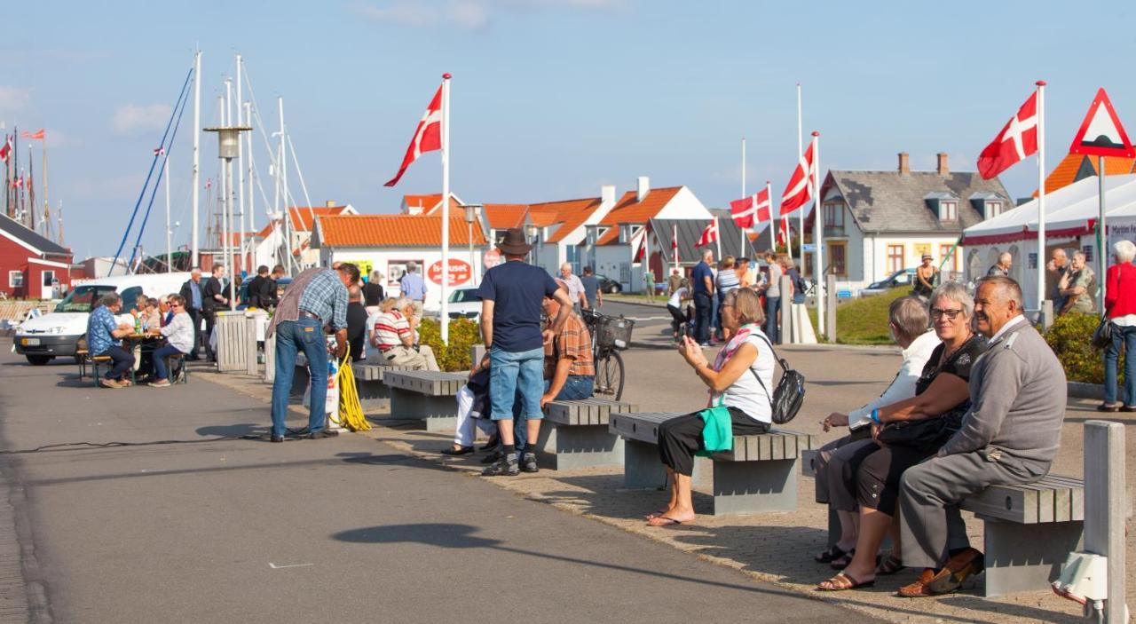 Vandkanten Hotel Logstor Bagian luar foto